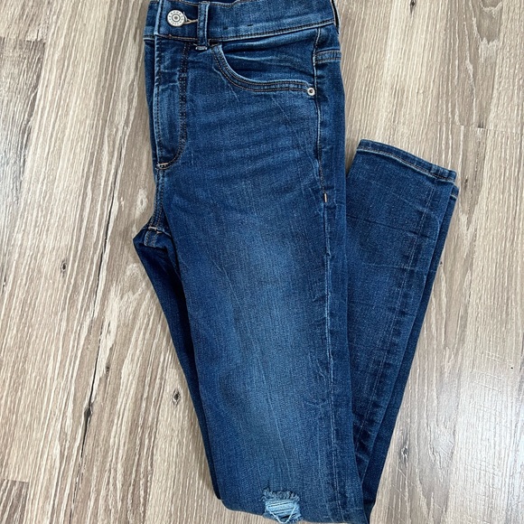Express High Rise Jeans - Picture 2 of 5